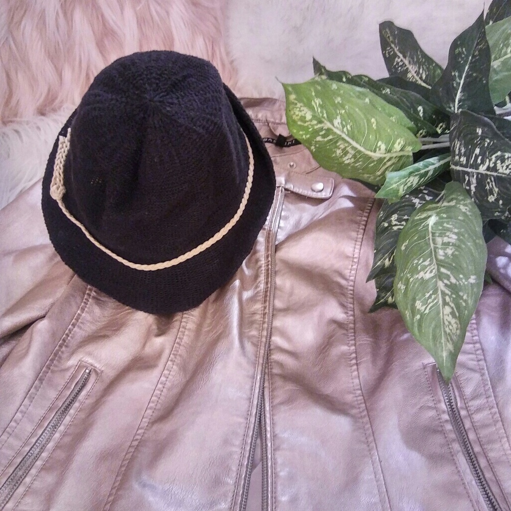 COPY - New Black Hat
